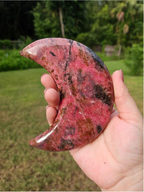 Rhodonite moon
